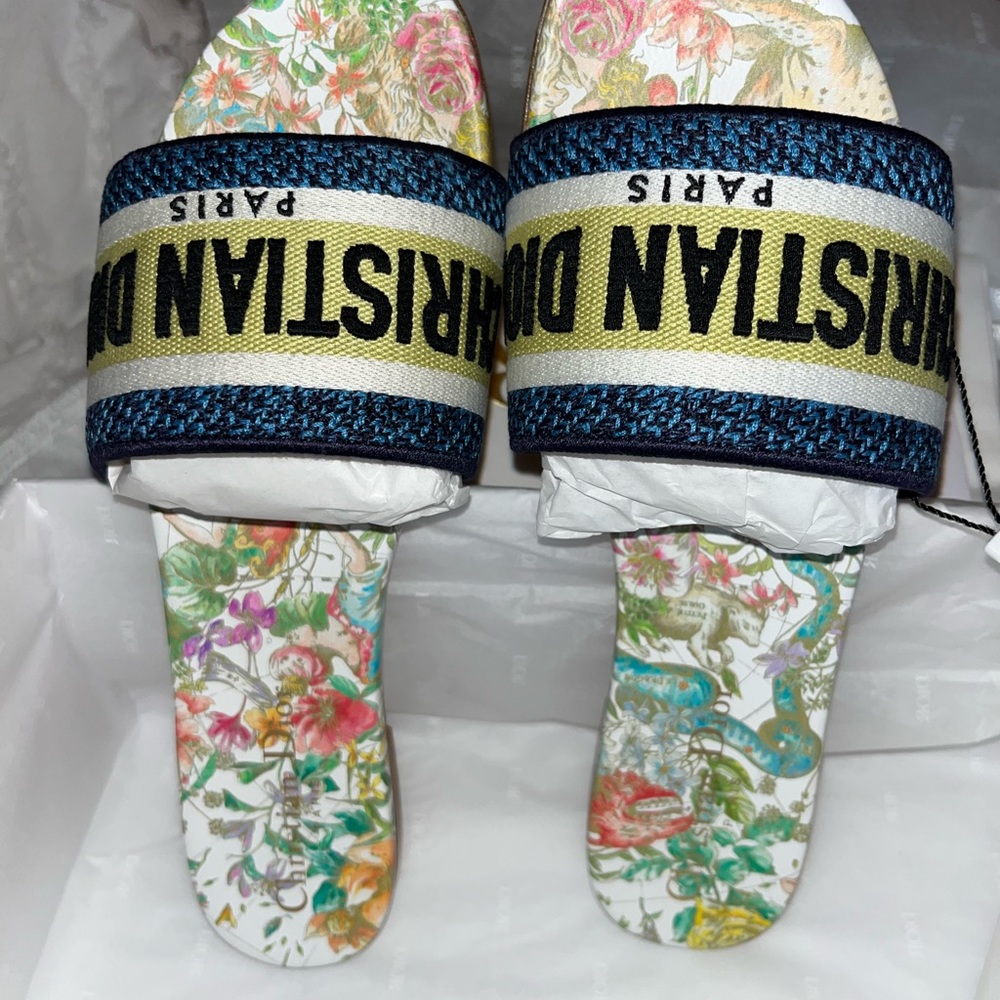 Brand new Dior sandals - Picture 3 of 6